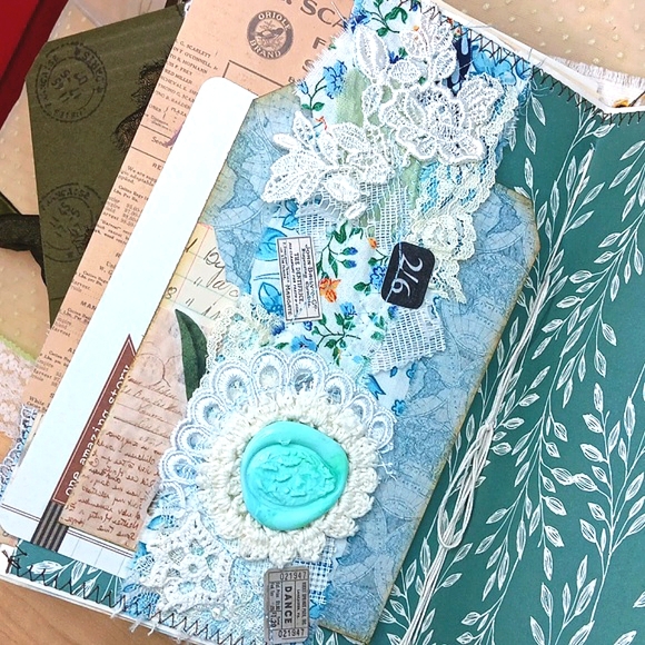 Feathered Beauty Handmade Junk Journal - Picture 10 of 13